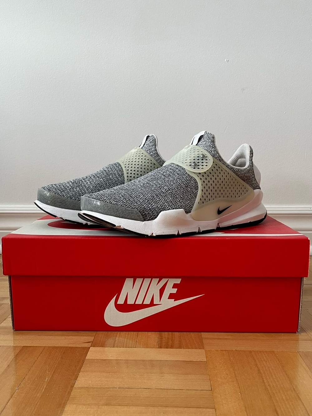 NIKE SOCK DART SE